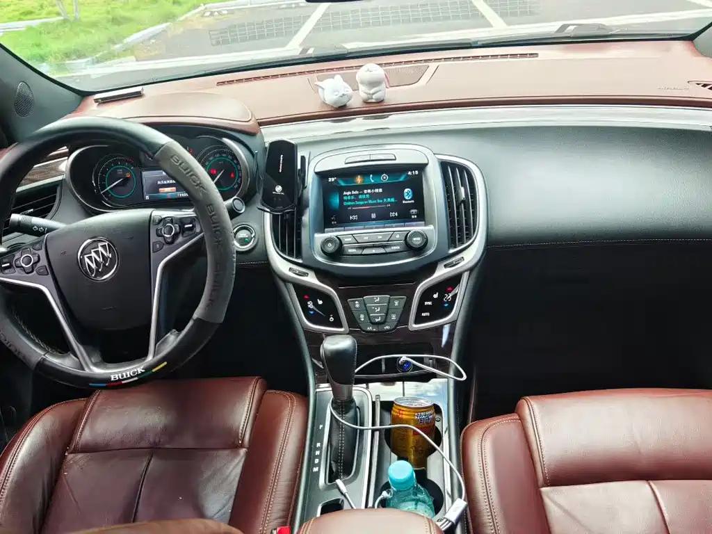 Buick LaCrosse — миниатюра 5