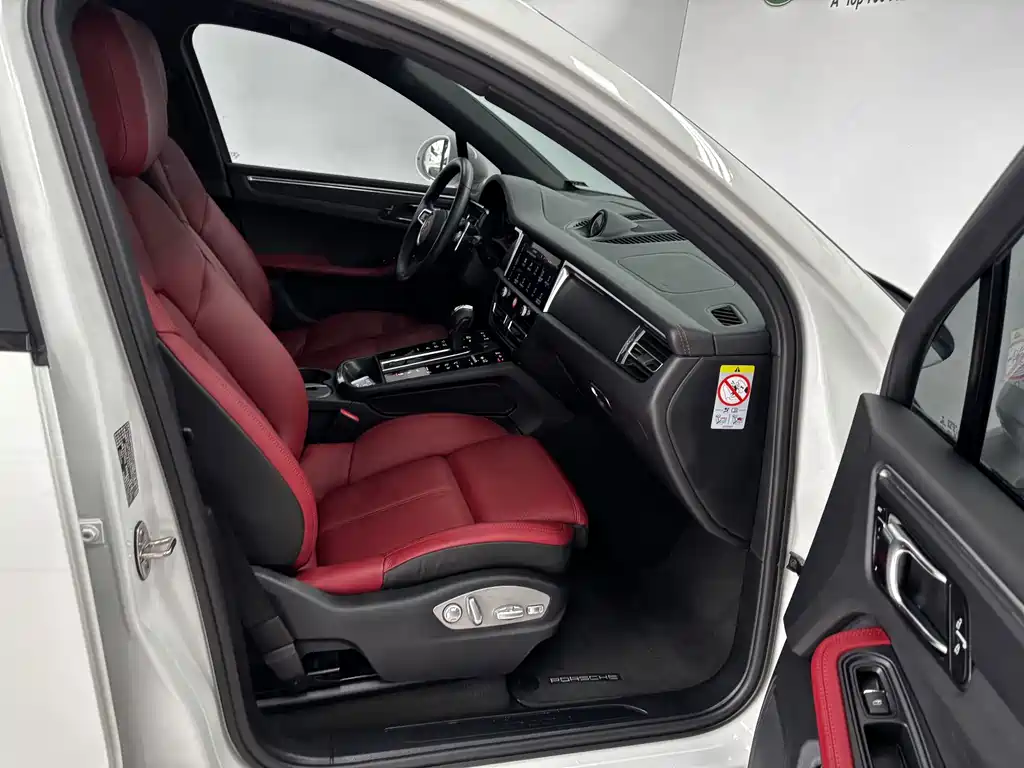 Porsche Macan — миниатюра 25