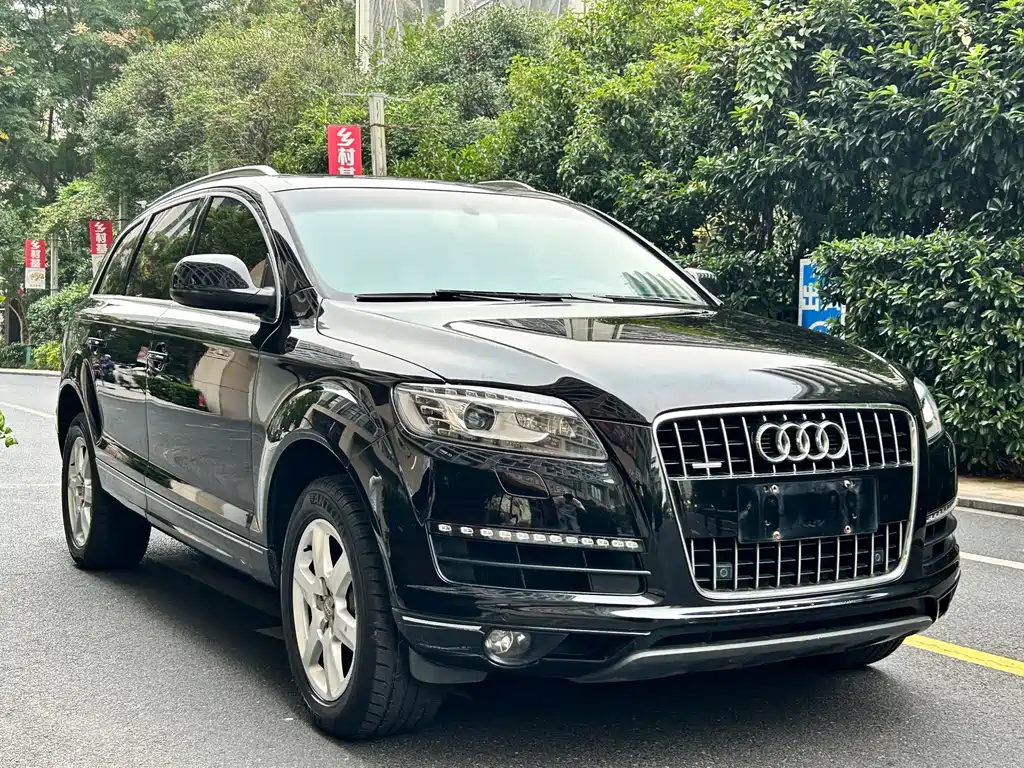 Audi Q7 — миниатюра 3