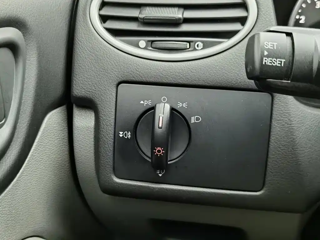 Ford Focus — миниатюра 21