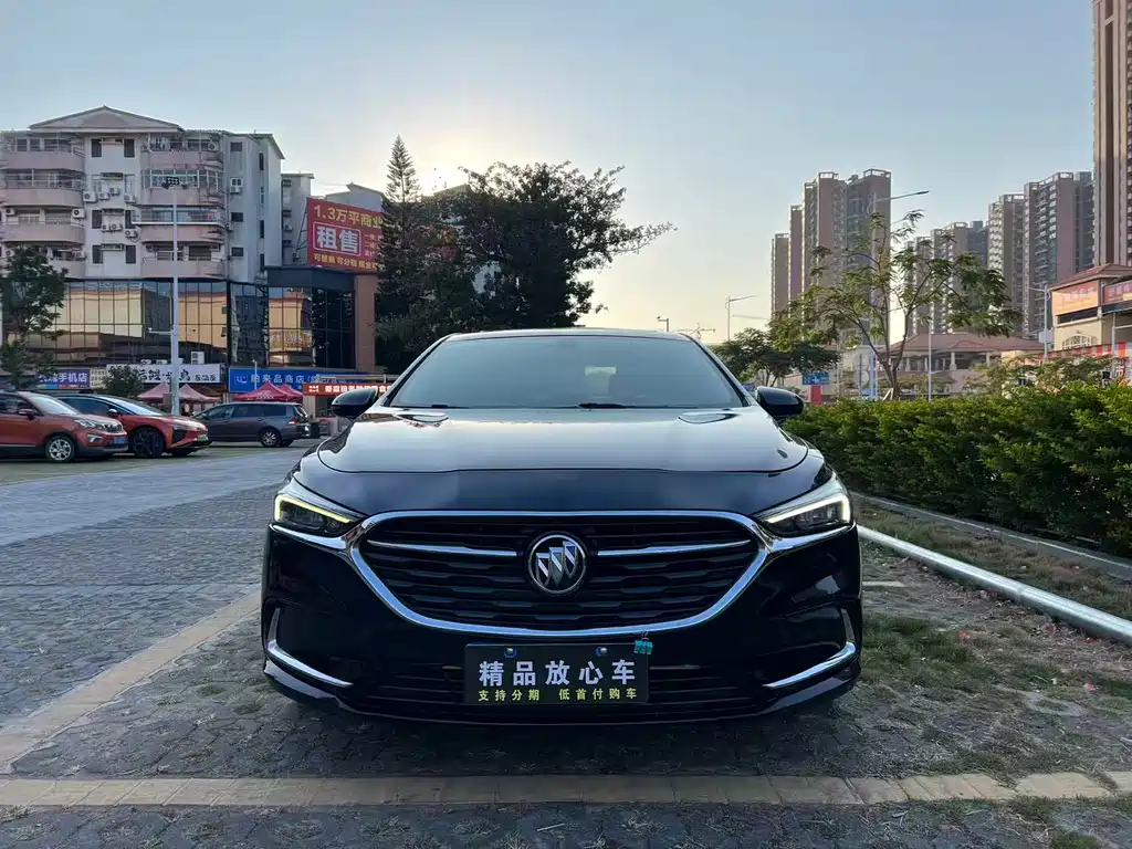 Buick LaCrosse 2020 652T Luxury