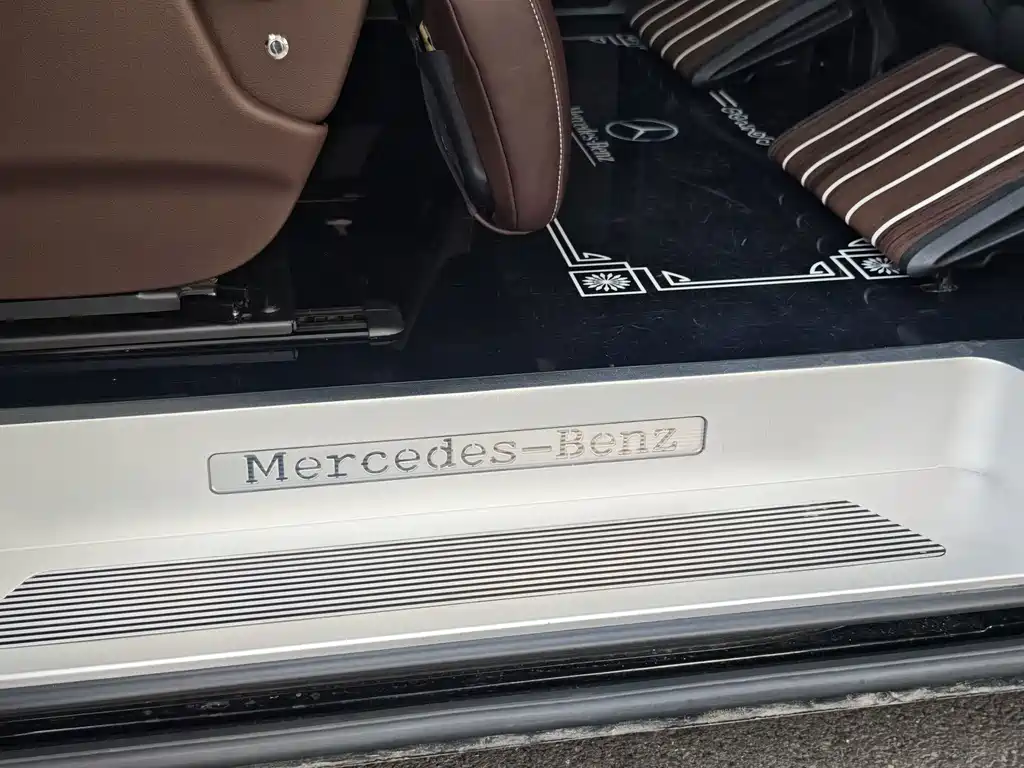 Mercedes-Benz V-Class — миниатюра 30