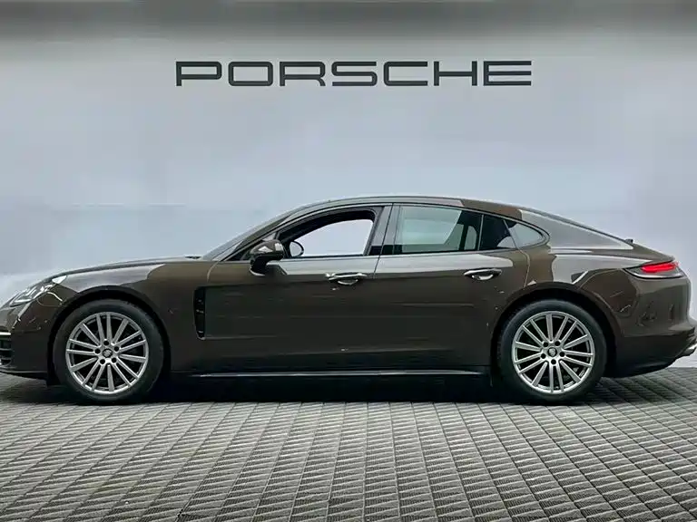 Porsche Panamera — миниатюра 4