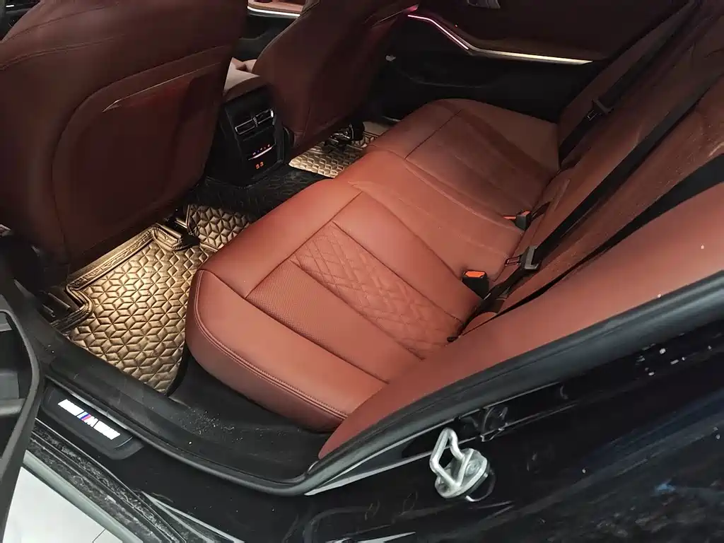 BMW 3 Series — миниатюра 4