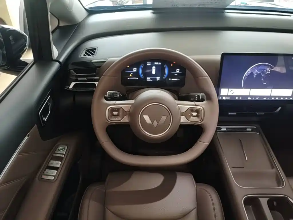 Wuling Xingguang 730 New Energy — миниатюра 11