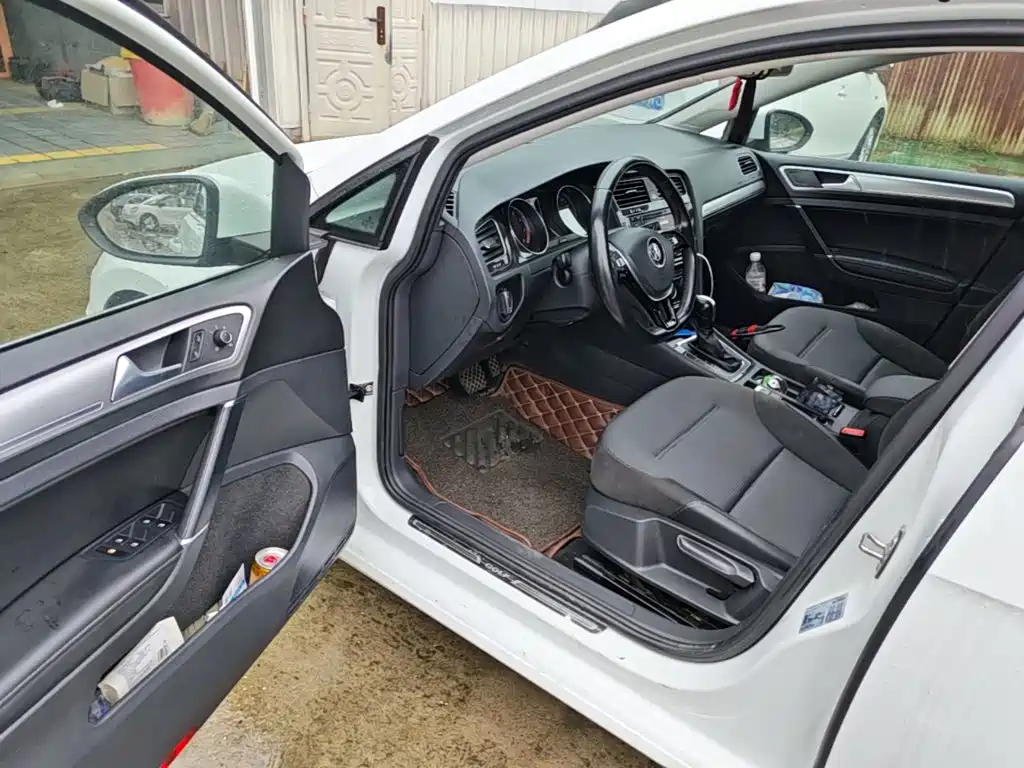 Volkswagen Golf — миниатюра 16