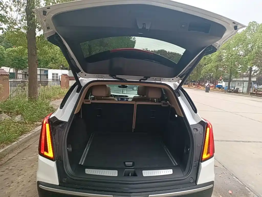 Cadillac XT5 — миниатюра 19