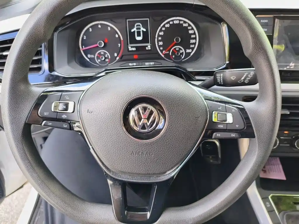 Volkswagen Polo — миниатюра 3