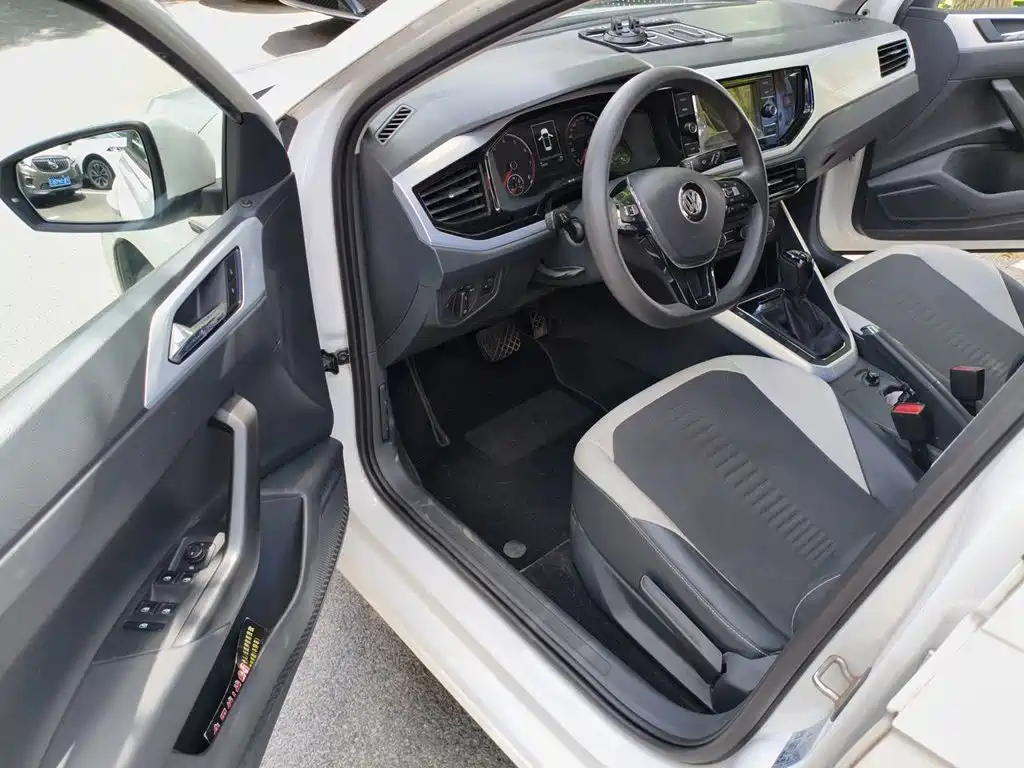 Volkswagen Polo — миниатюра 14
