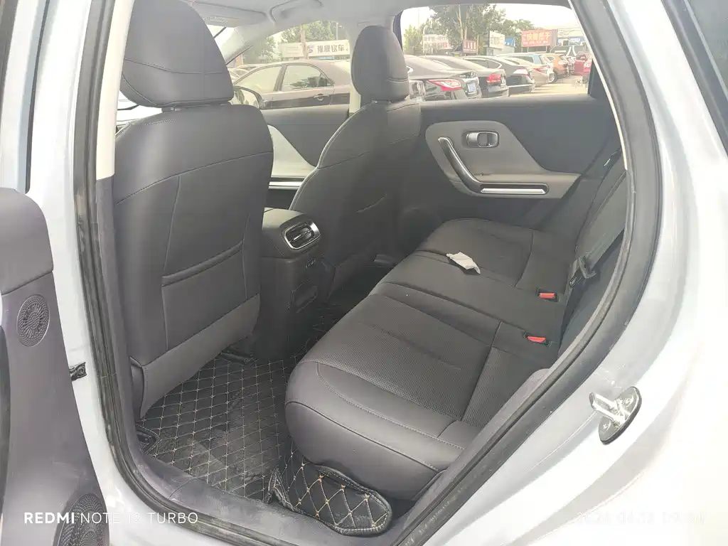 Leapmotor B01 2025 650