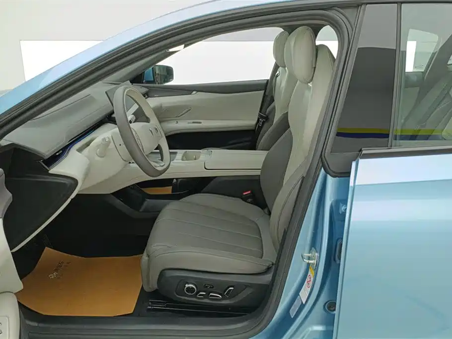 Changan Deepal DARK BLUE L07