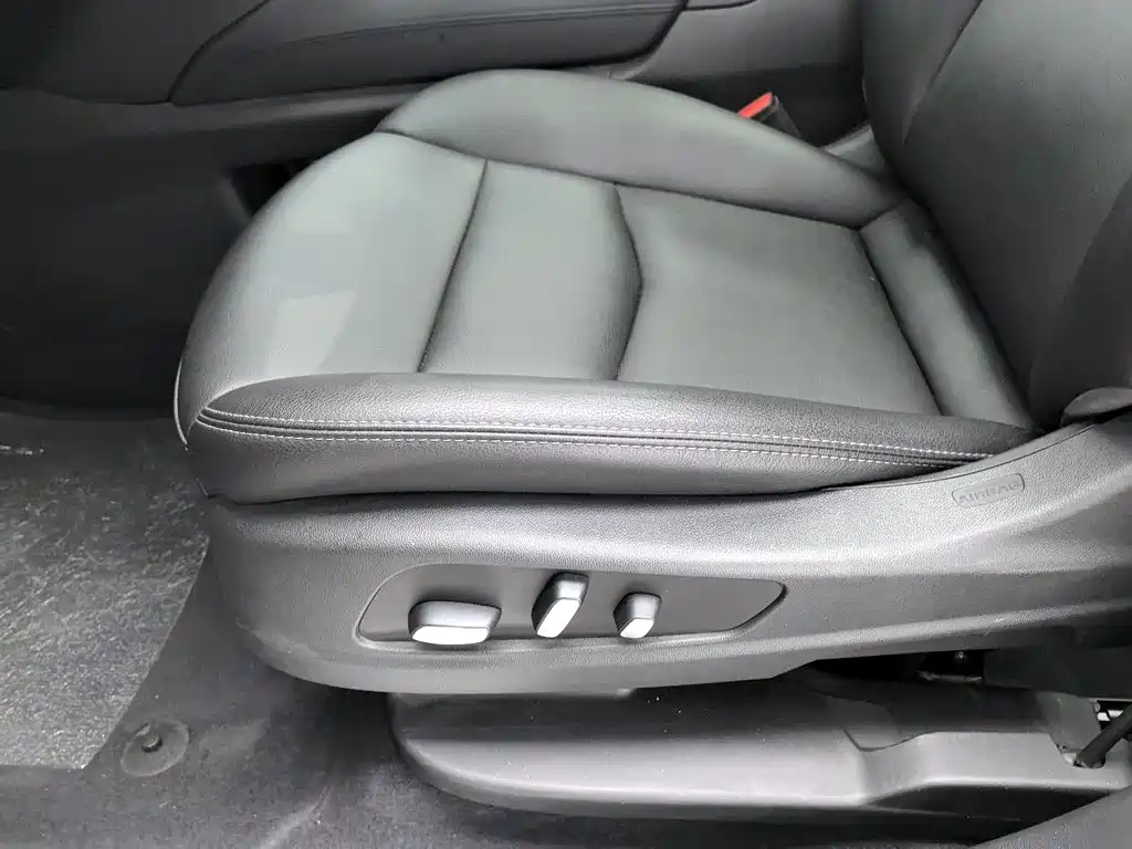 Cadillac XT5 — миниатюра 20