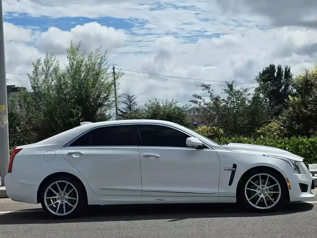Cadillac ATS-L 2017 28T Fashion