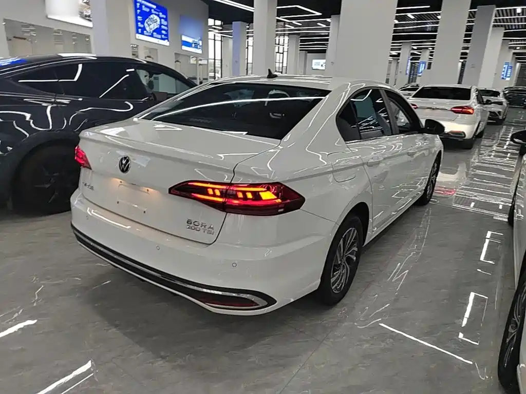 Volkswagen Bora — миниатюра 7