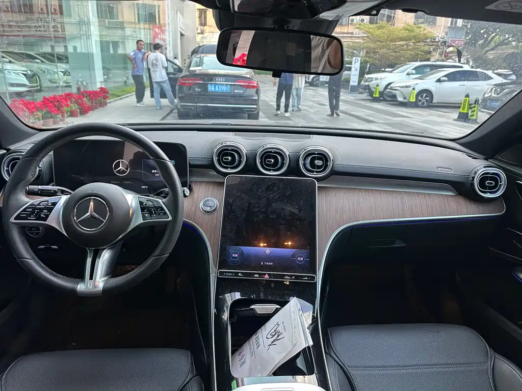 MERCEDES-BENZ C CLASS