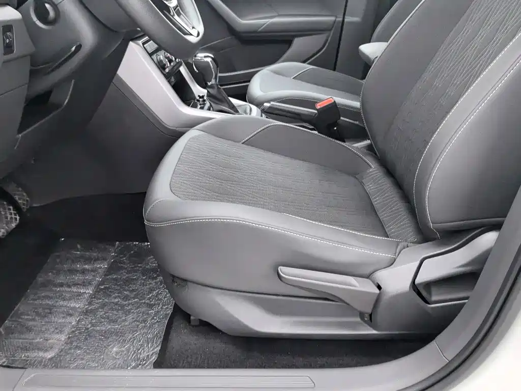 Volkswagen T-Cross — миниатюра 20