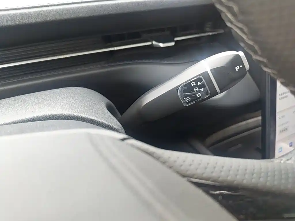 Changan Eado PHEV — миниатюра 14