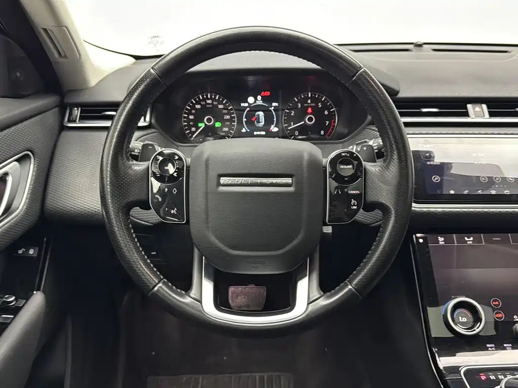 Land Rover Velar — миниатюра 12