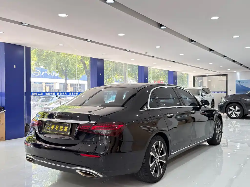 Mercedes-Benz E-Class E 2022 E 350 e L Sport