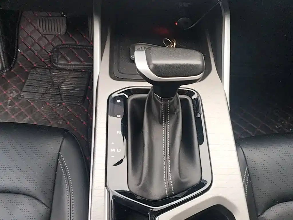 Geely Emgrand — миниатюра 14