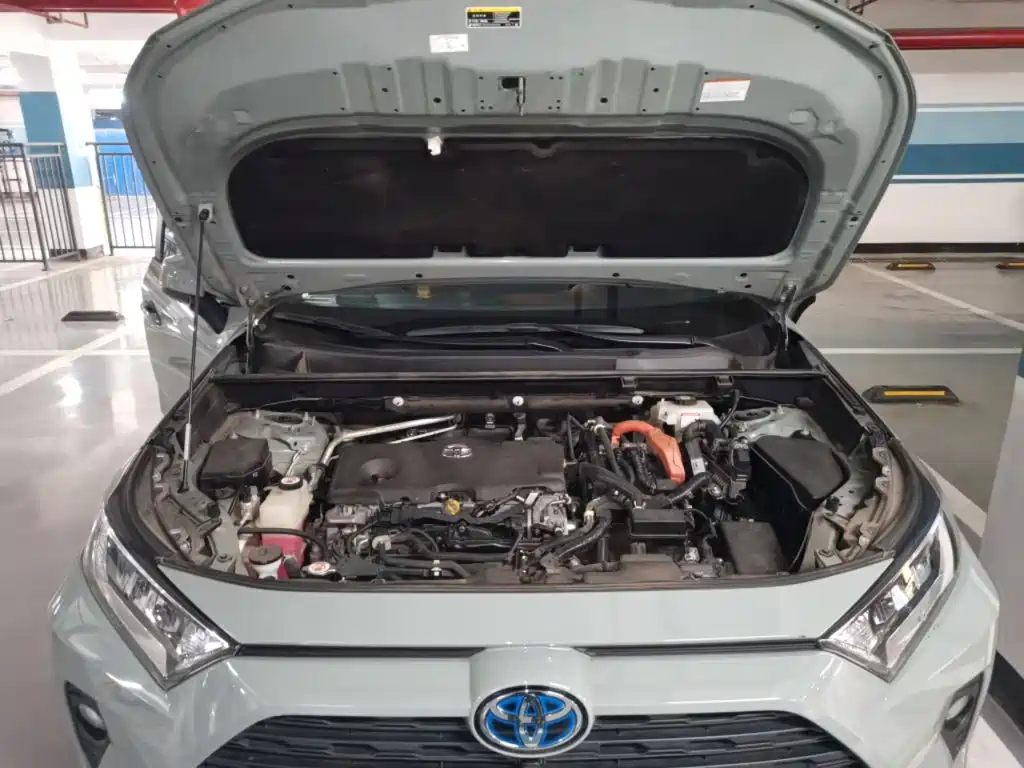Toyota RAV4 — миниатюра 21