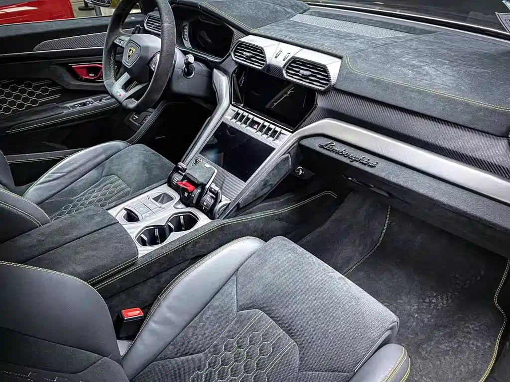 Lamborghini Urus — фотографии объявления, Фото 14