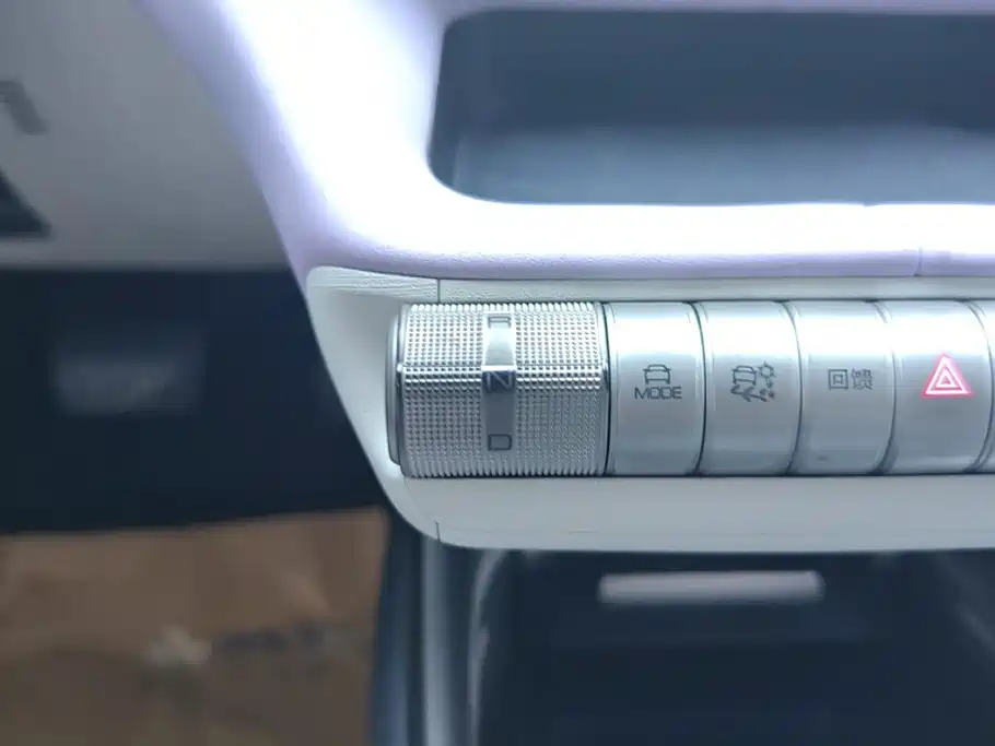 BYD Dolphin — миниатюра 16