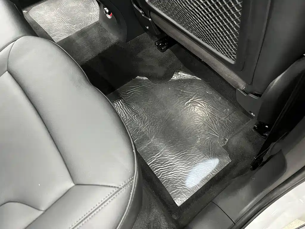 Audi Q3 — миниатюра 13
