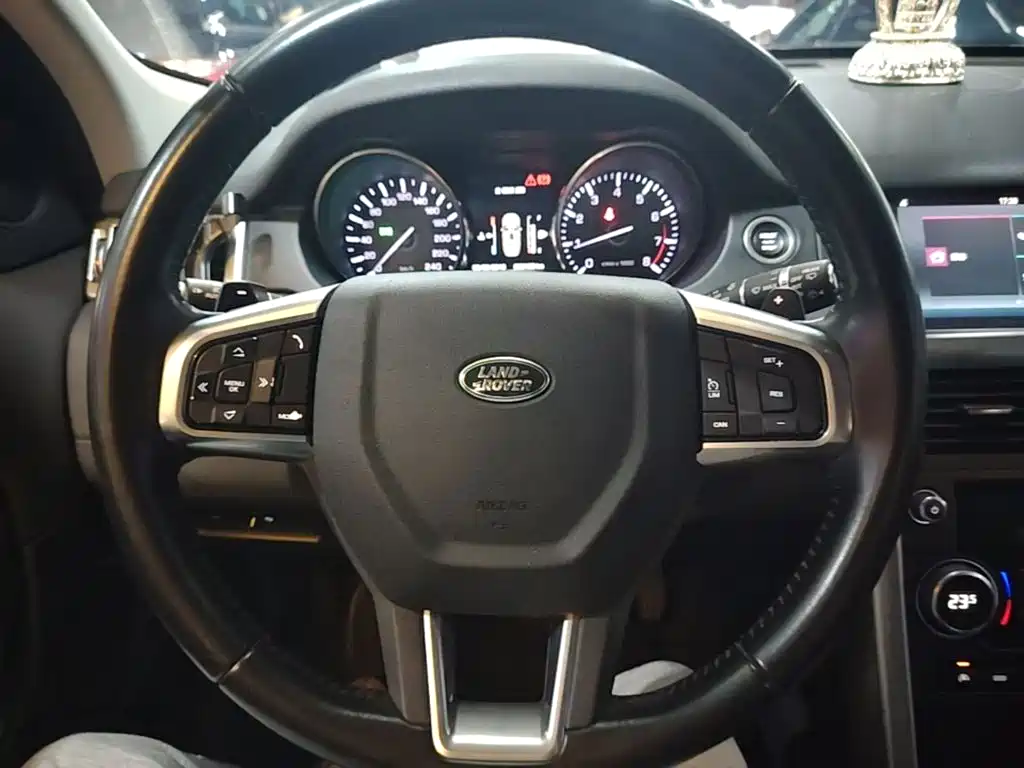 Land Rover Discovery Sport — миниатюра 11