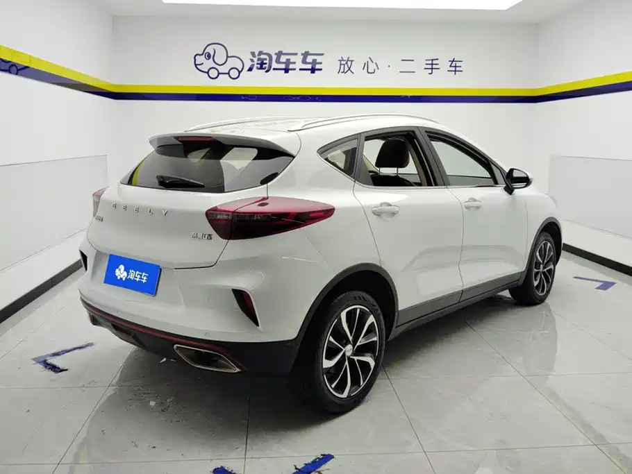 Geely Emgrand GS — миниатюра 3