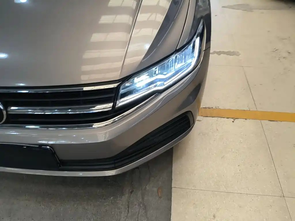 Volkswagen Bora — миниатюра 24