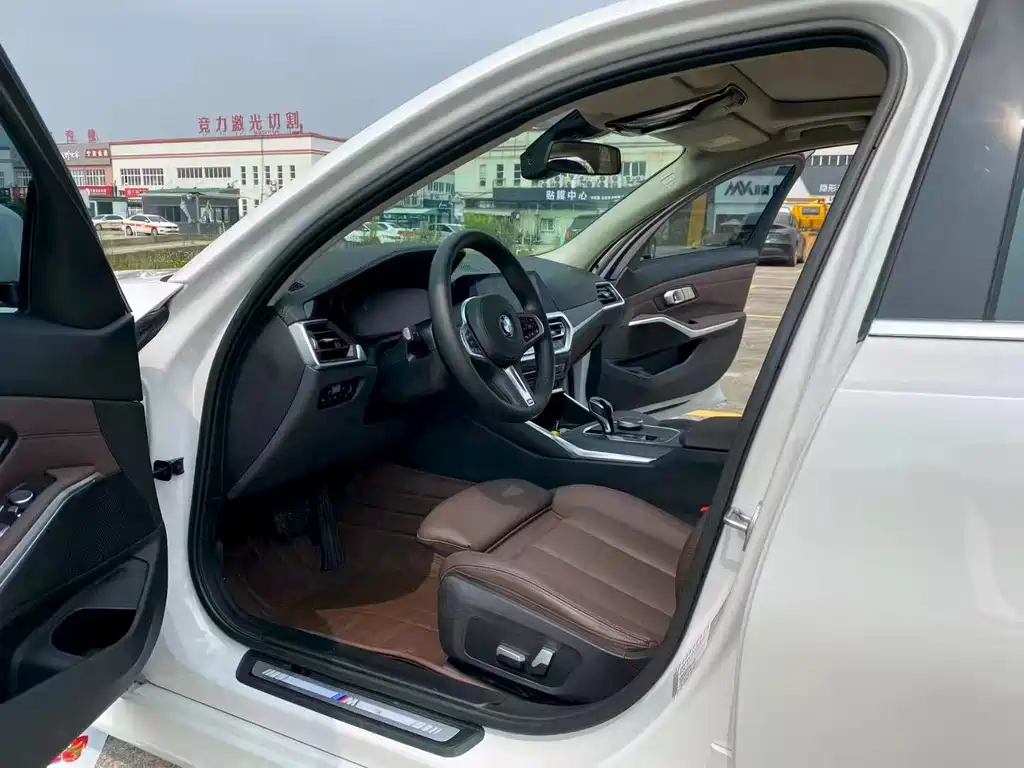 BMW 3 Series — миниатюра 6