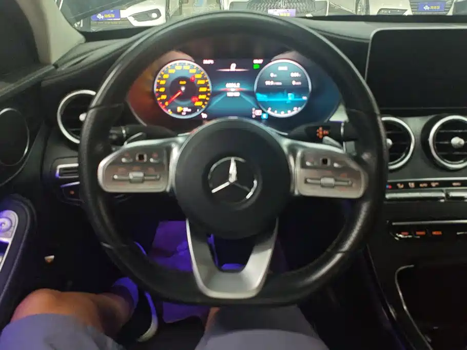 Mercedes-Benz C-Class — миниатюра 15