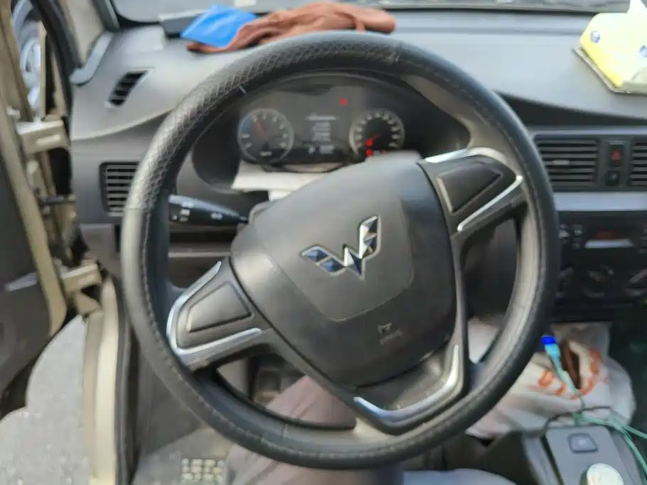 Wuling Rongguang EV — миниатюра 15
