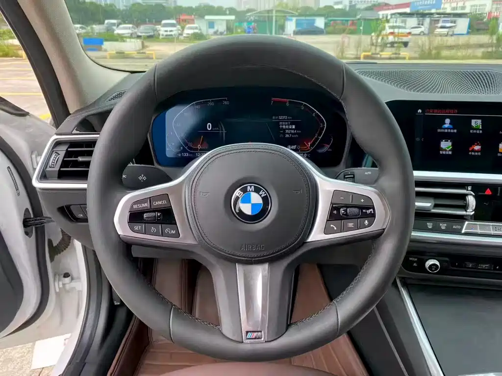 BMW 3 Series — миниатюра 8