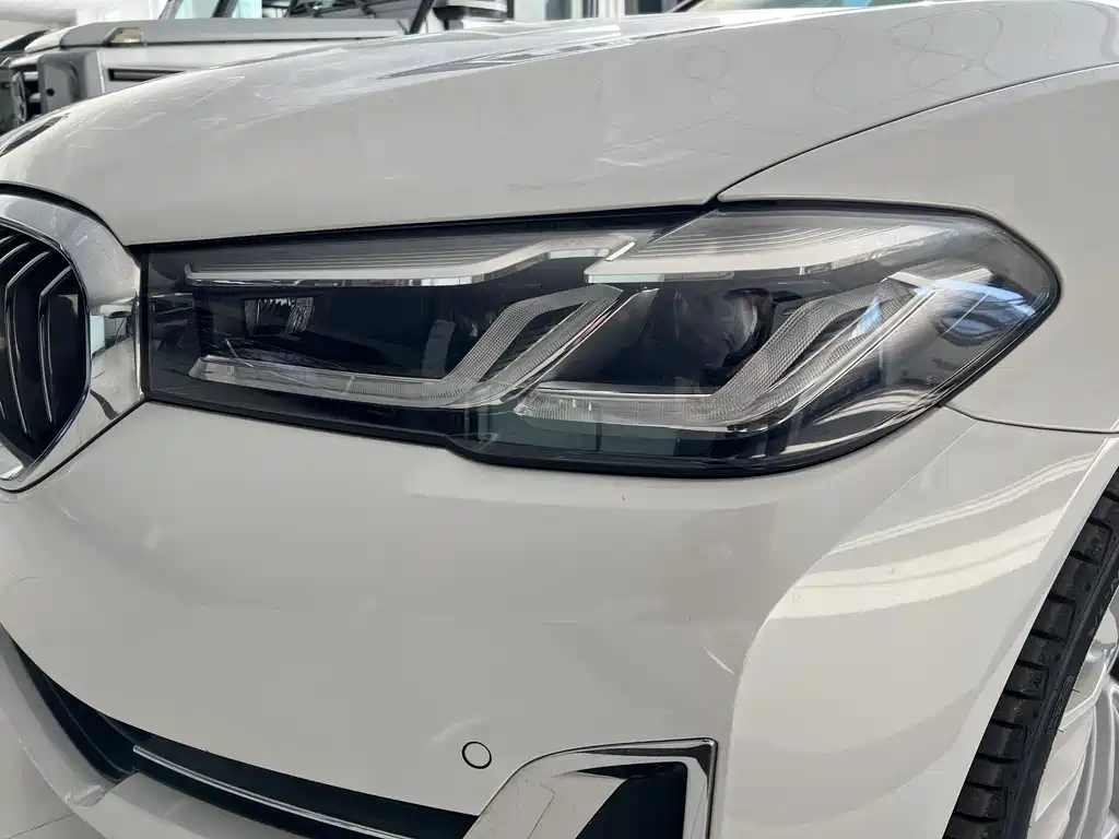 BMW 5 Series 5 2022 525Li Luxury