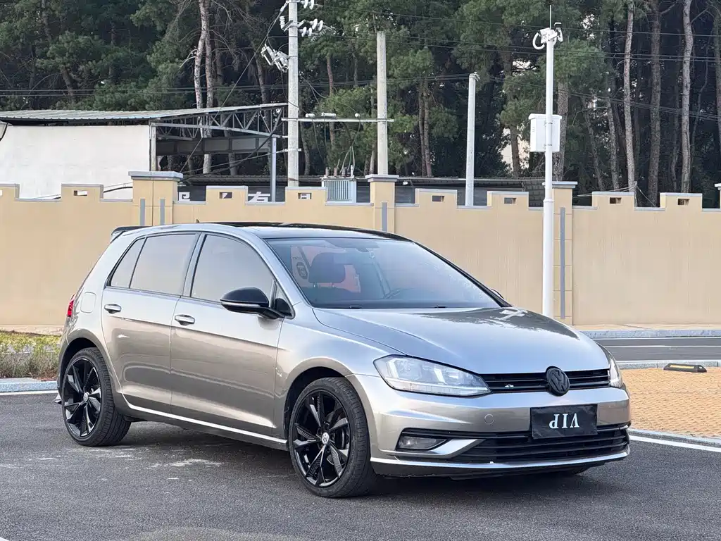 Volkswagen Golf — миниатюра 3