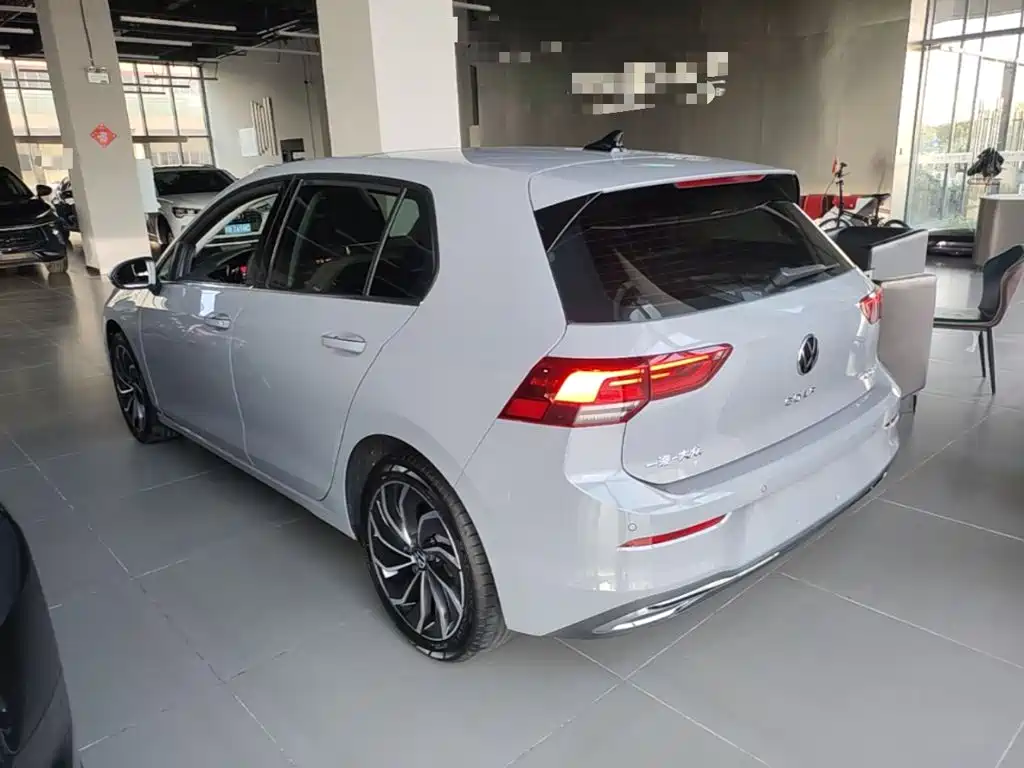 Volkswagen Golf — миниатюра 5