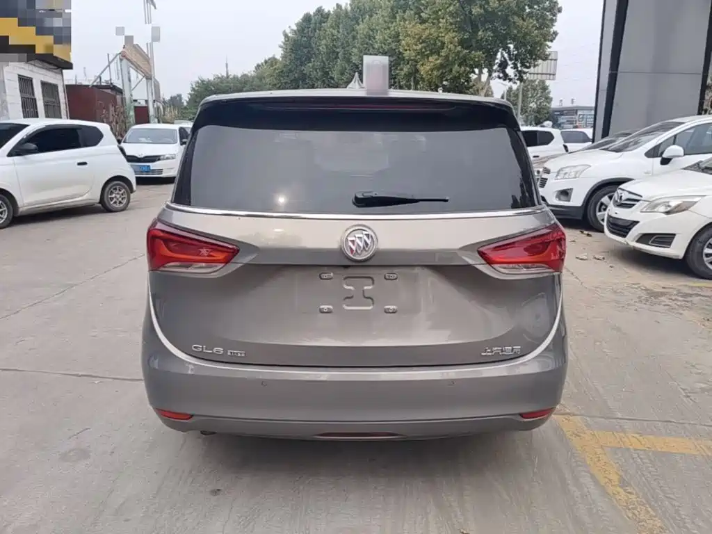 Buick GL6 — миниатюра 6