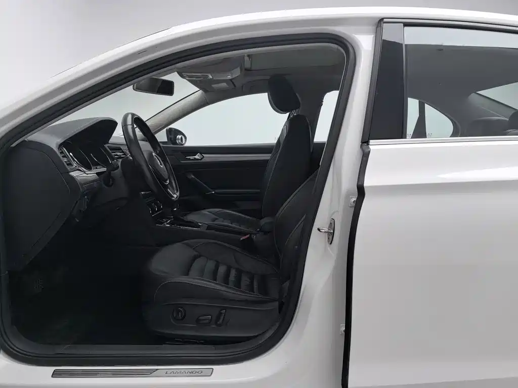 Volkswagen Lamando — миниатюра 10