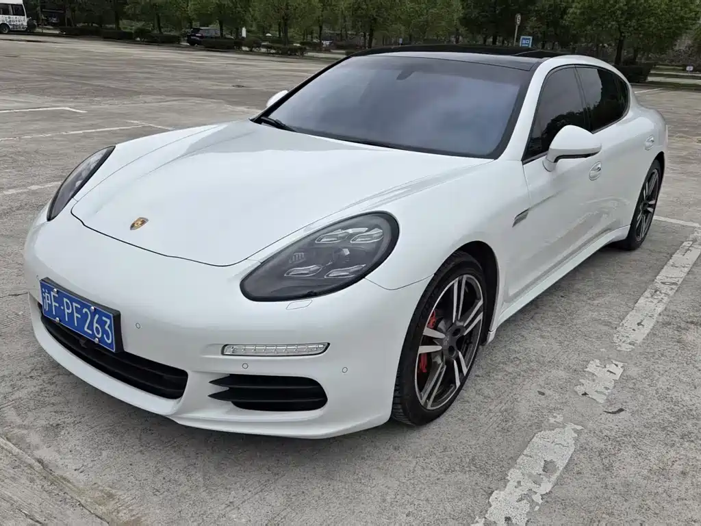 Porsche Panamera 2014