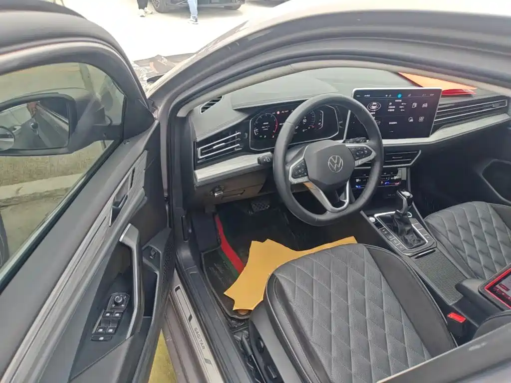 Volkswagen Sagitar — миниатюра 16