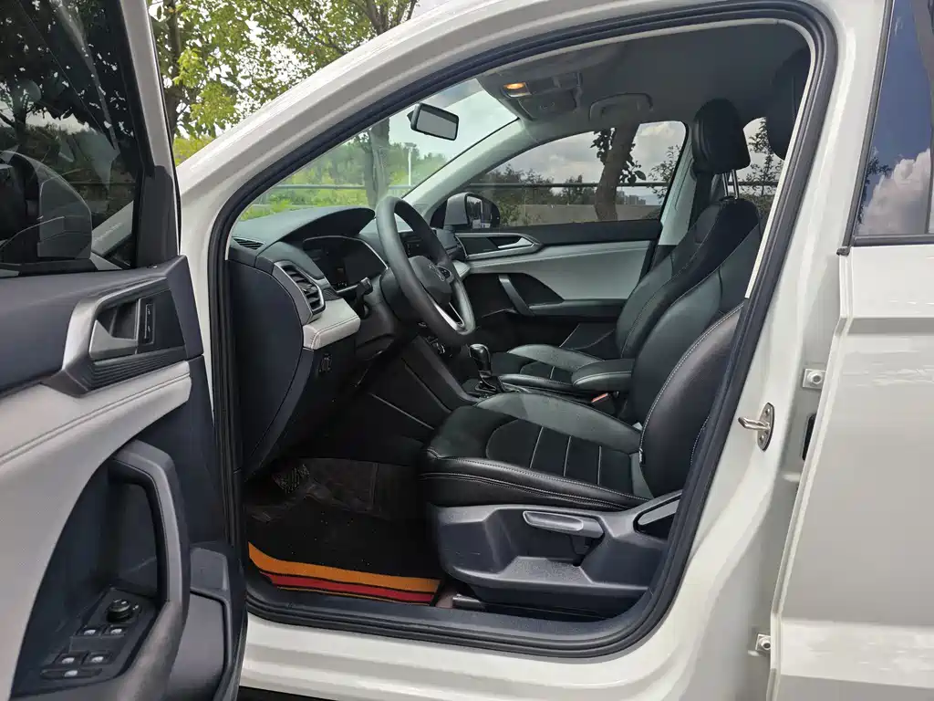 Volkswagen Tharu — миниатюра 12