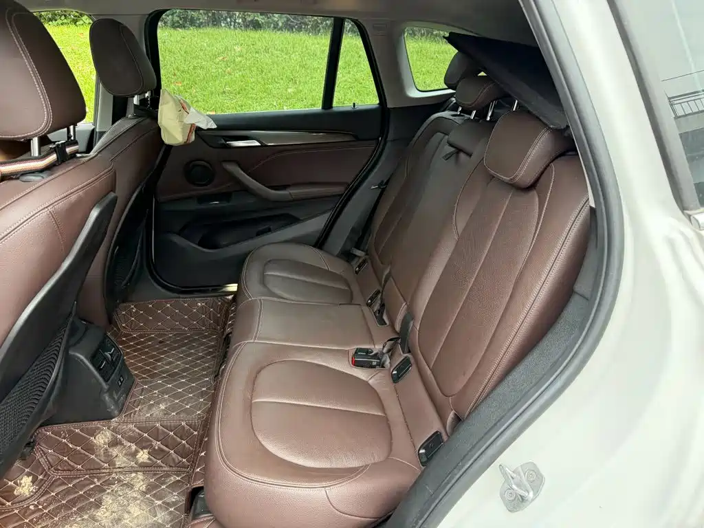 BMW X1 — миниатюра 12
