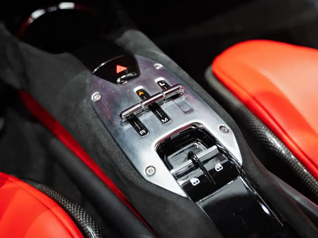 Ferrari 296 — миниатюра 10