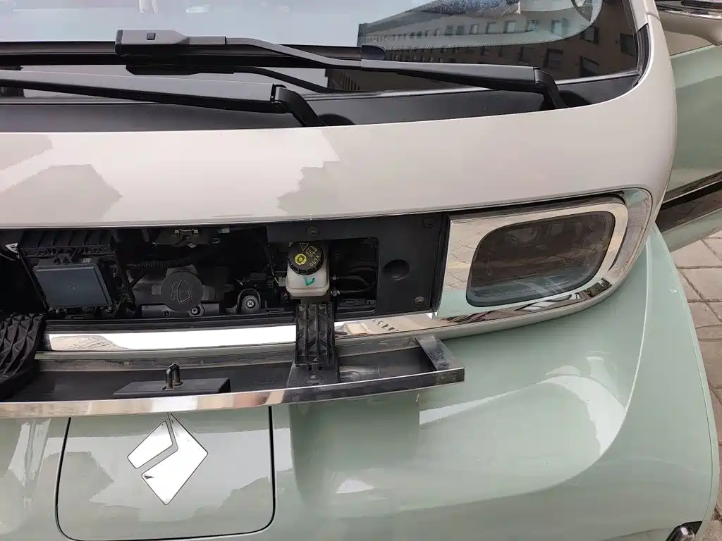 Baojun KiWi EV — миниатюра 21