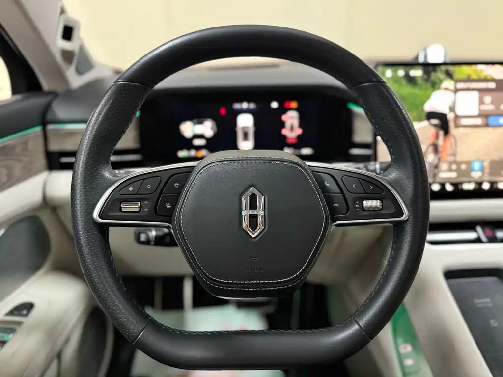 AITO AITO M5 — миниатюра 16