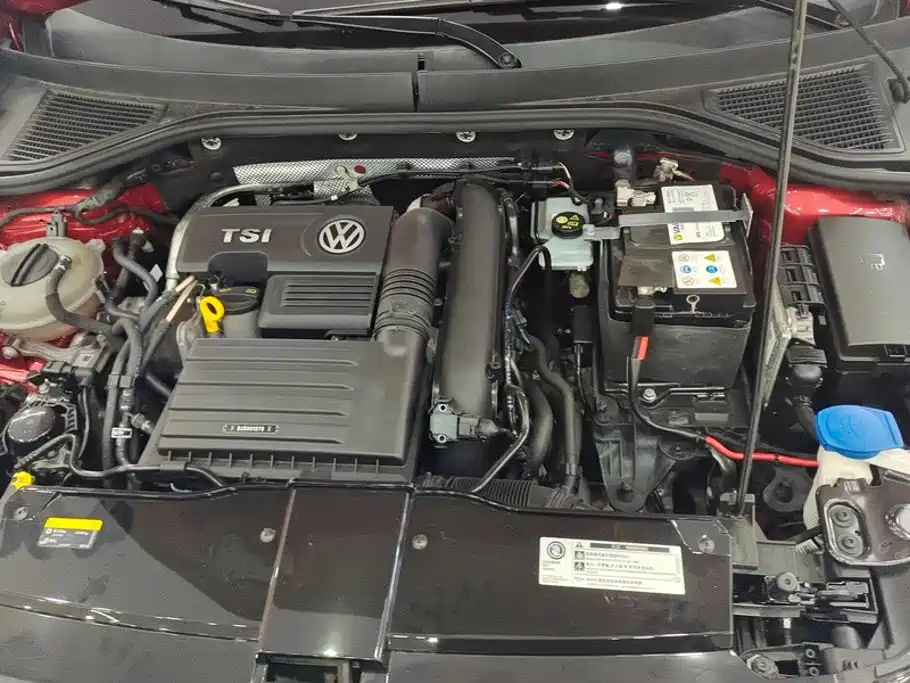 Volkswagen T-Roc — миниатюра 10