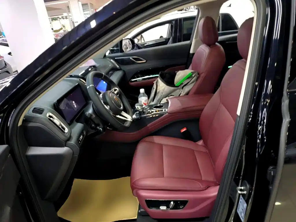 Hongqi Hongqi HS3 PHEV — миниатюра 15