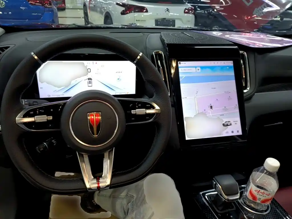 Hongqi Hongqi HS3 PHEV — миниатюра 10